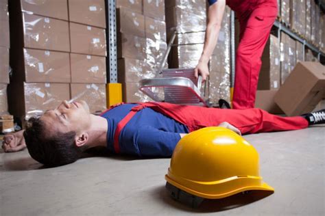 St Louis Injured Worker Attorney Workplace Injuries Caused By Falls