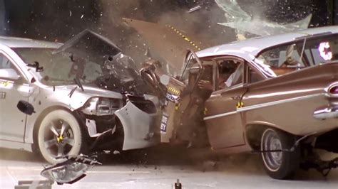 1959 Chevrolet Bel Air Vs 2009 Chevrolet Malibu Iihs Crash Test Full Hd 1080p Youtube