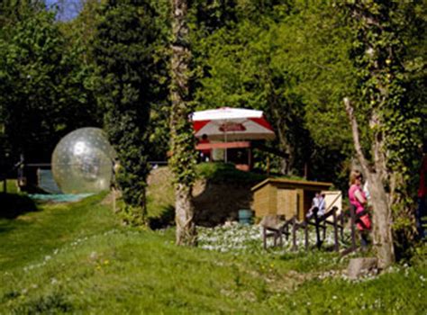 Zorbing Photo Gallery - Zorbing South East England :: Go Zorbing