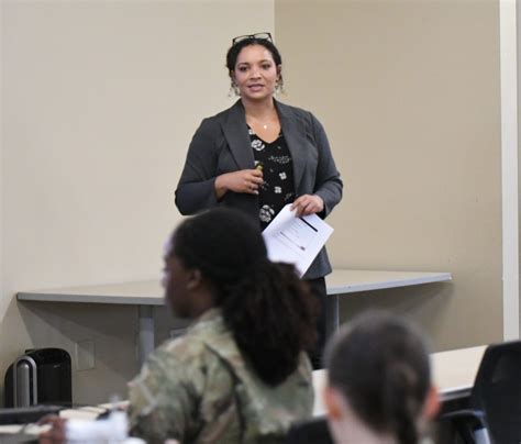 Th Mountain Division Sharp Hosts Training Summit Article The