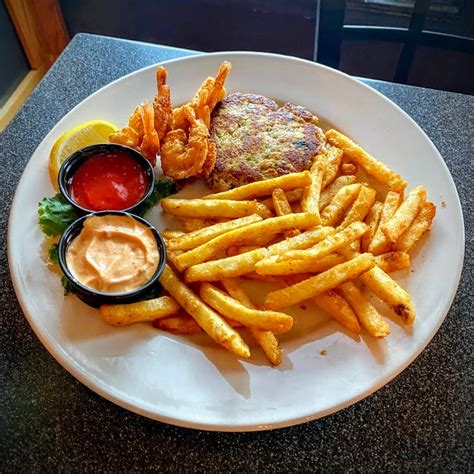 Roanoke, VA Restaurants Open for Takeout, Curbside Service and/or ...