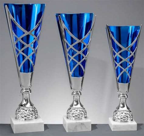 Pokal Finn Silber Blau Mit Marmorsockel