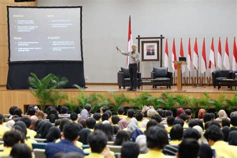 Ganjar Pranowo Dorong Transformasi Enam Pilar Untuk Bonus Demografi