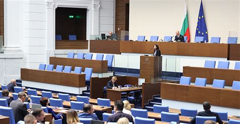 Bulgarian Parliament Approves 2024 Budget Act At First Reading The