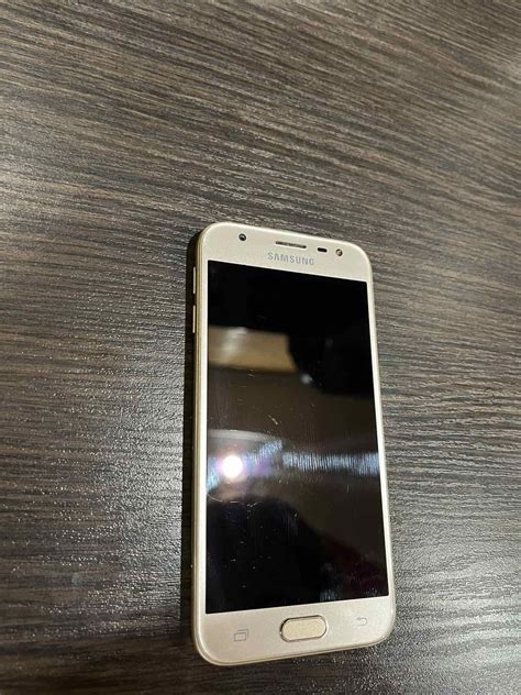 Самсунг J3 2017 года: 500 грн. - Мобільні телефони / смартфони Нікополь ...