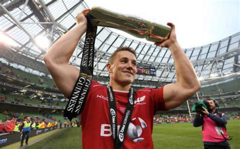 Jonathan Davies Announces Retirement