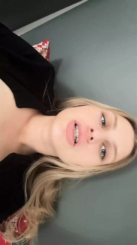 Vidéos porno de créateurs avec Elisablonde nus amateur gratuits xHamster