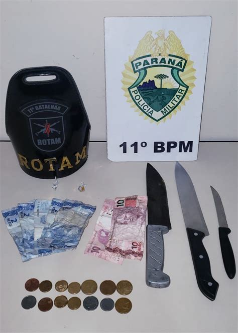 Homem Com Várias Passagens Pela Polícia é Preso Com Drogas E Três Facas