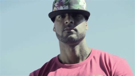 Vidéo de Drive Quand Booba rejoue Drive dans son clip OKLM AlloCiné