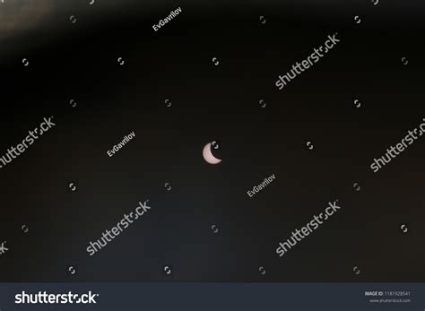 Observing Naked Eye Partial Solar Eclipse Stock Photo Shutterstock