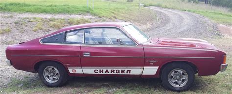 Chrysler Valiant Charger White Knight Special