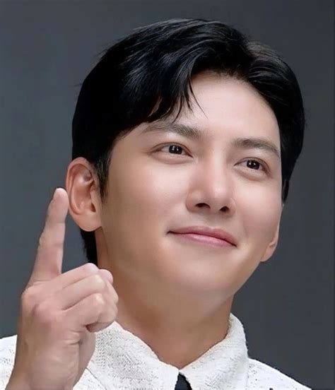 Jana Poklopova Adl Kullan C N N Ji Chang Wook Panosundaki Pin