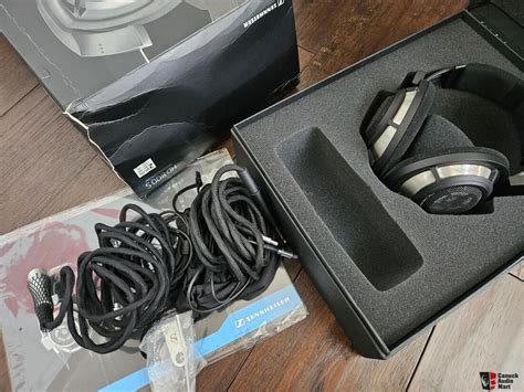 sennheiser hd   headphones sold photo   audio mart