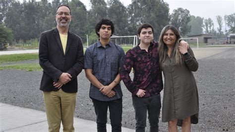 Dos Alumnos Del Colegio Los Cipreses Logran Puntaje M Ximo En Prueba