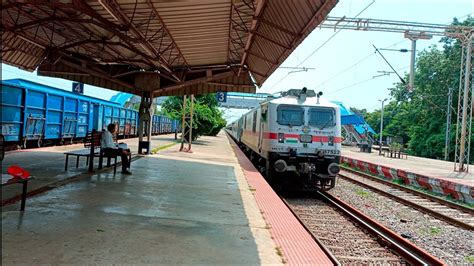 HIGH SPEED BURST 130 Kmph 12854 Amarkantak Express Bhopal To Durg