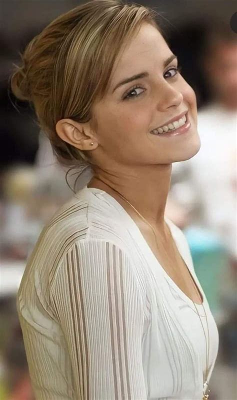 Pin by Grzegorz Drapała on Emma Watson Emma watson beautiful Emma watson Emma watson hot