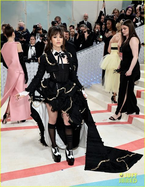 Photo Jenna Ortega Christina Ricci Met Gala Photo Just