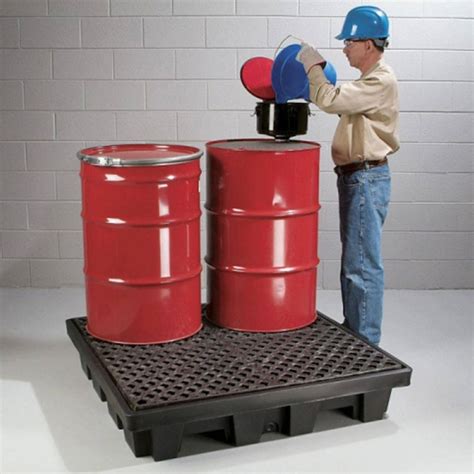 Spill Containment Pallets - iQSafety