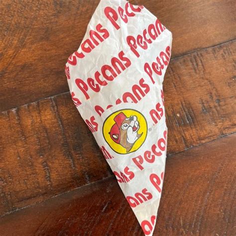 15 Best Things To Buy At Buc Ees According To Superfans Financebuzz