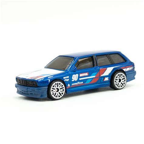 Машинка Hot Wheels BMW M3 Wagon Новинка Кейс G 2024 купить с доставкой по выгодным ценам в