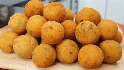 BOLINHO DE MANDIOCA RECHEADO I DELICIOSO SALGADO FRITO