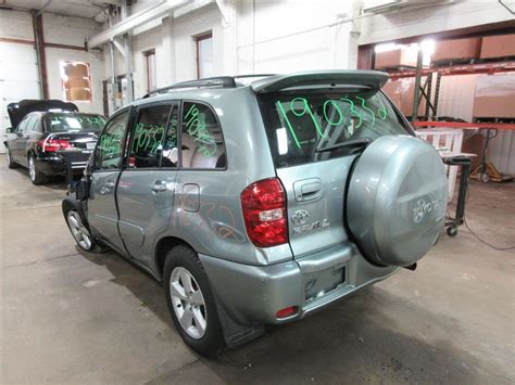 Parting out 2005 Toyota Rav 4 - Stock # 190332 - Tom's Foreign Auto Parts - Quality Used Auto Parts