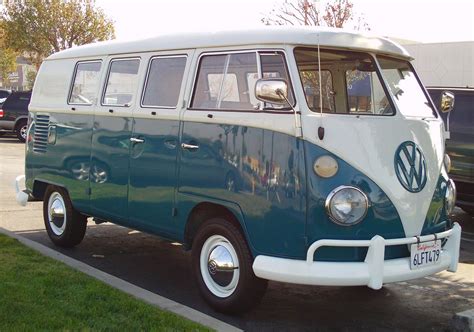 VW Buses 1966 Blue White VW Bus Vw Oldtimer Vw Caravan Vw Camper