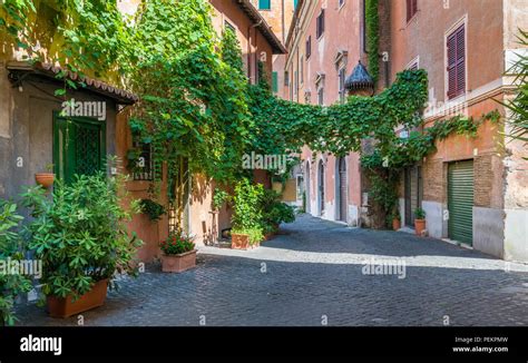 Rome Trastevere District In Rome Hi Res Stock Photography And Images