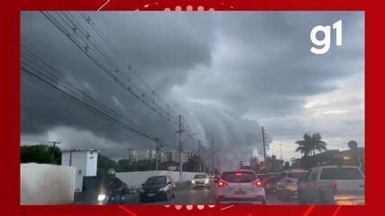 VÍDEO alerta de tempestade nuvem prateleira cobre o céu e