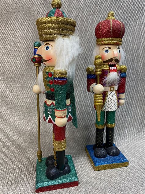 Vintage Wooden Nutcracker Toy Soldiers pair - Etsy