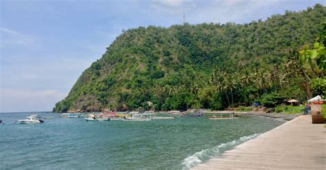 Labuhan Amuk Beach In Karangasem Bali S Bay Secret Paradise