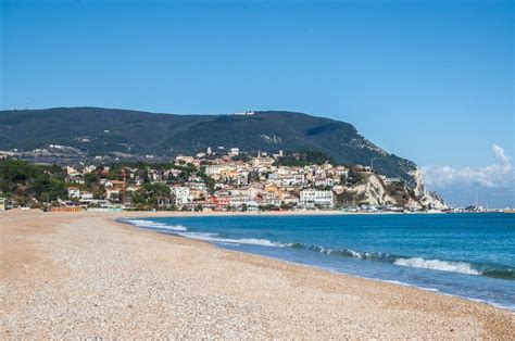 Ancona La Riviera Del C Nero Ed Il Patrimonio Artistico Cittadino