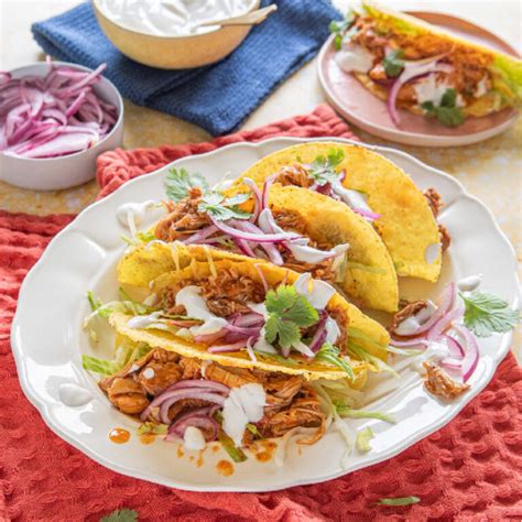 Easy Slow Cooker Chicken Tacos Recipe Bored Of Lunch