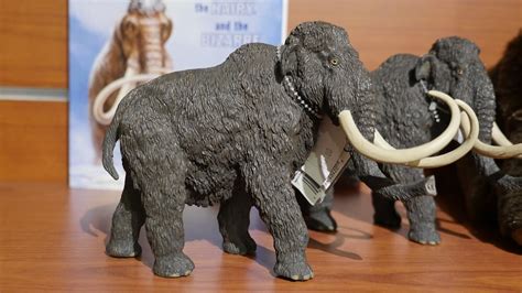 Safari Ltd Woolly Mammoth Toy Wilbur D May Center Nevada Shopping