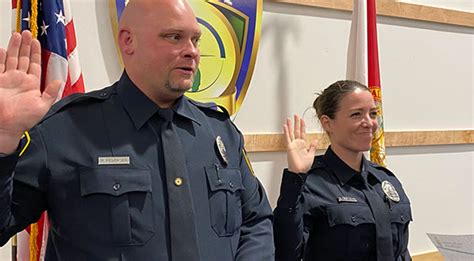 Public Service Cocoa Police Chief Evander Collier Iv Administers Oath