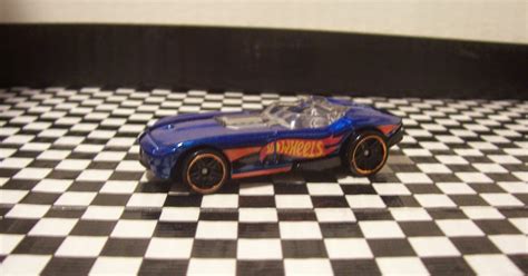 Hot Wheels Racing League 2015 Hot Wheels Speed Test Rrroadster