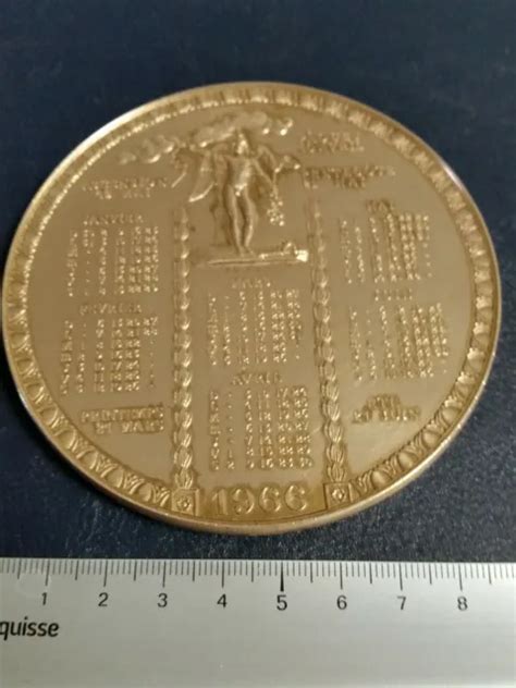 MEDAILLE BRONZE Calendrier 1966 La Monnaie De Paris Signée A deo scule