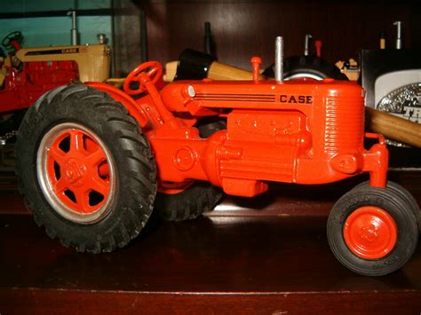 Toy Case SC - Yesterday's Tractors