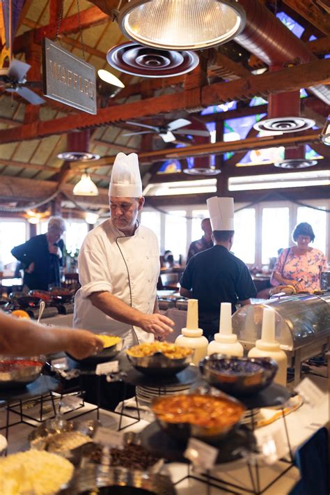 Dolphin Bar - Best brunch in town 🍴 10am-2:30pm every... | Facebook