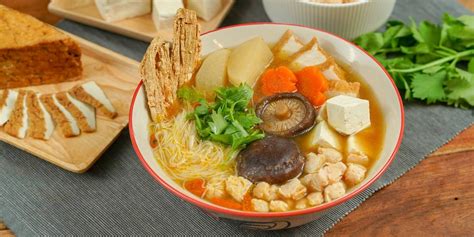 สูตร ก๋วยเตี๋ยวเห็ดหอมเจ พร้อมวิธีทำโดย Knorrthailand Wongnai Cooking