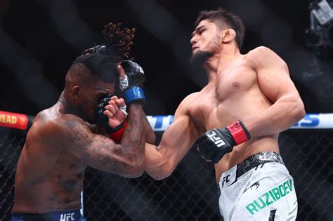 Nursulton Ruziboev Def Sedriques Dumas At Ufc On Espn 54 Best Photos