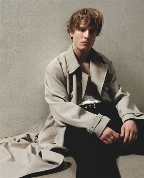 Pin By Meli Azul On Louis Hofmann Louis Hofmann Louis Gq Men