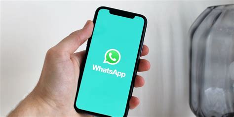 How To Hide Chats On WhatsApp With Archiving