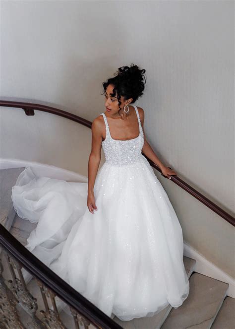 Sleeveless A Line Wedding Dress With Beaded Bodice Kleinfeld Bridal