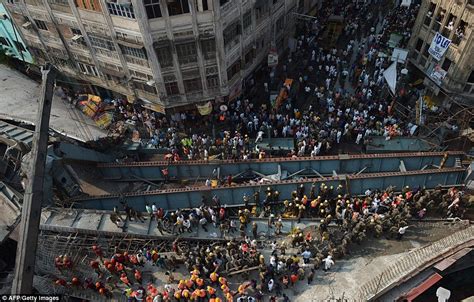 Indias Kolkata Flyover Collapse Kills Scores With 150 Feared Trapped