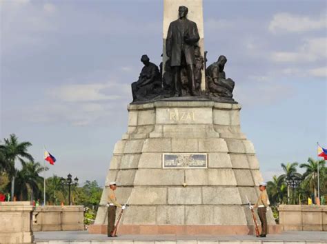 Most Visited Monuments In Philippines L Famous Monuments In Philippines