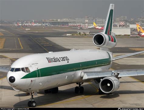 EI UPO Alitalia McDonnell Douglas MD 11F Photo By SEAN D SILVA ID