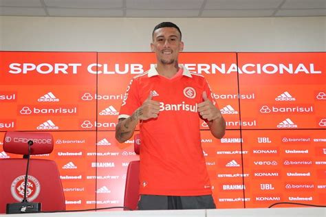 Baralhas Apresentado No Inter E Diz Estar Pronto Para Estrearjogada