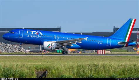 Ei Iku Airbus A Ita Airways Roar Torgersen Jetphotos