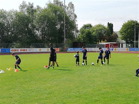 Impressionen Bfv Ferien Fussballschule In Naila Fsv Naila